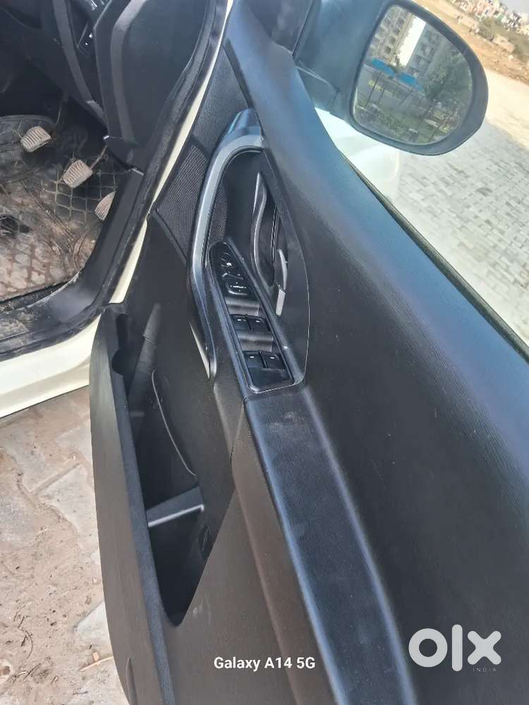 Mahindra Xuv500 2019 Year Model