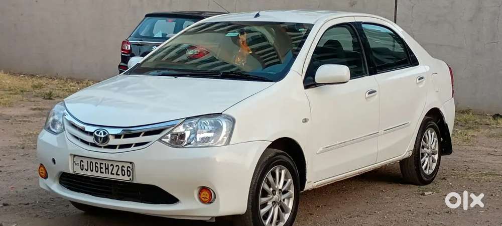 Toyota Etios [2010-2012] 2011