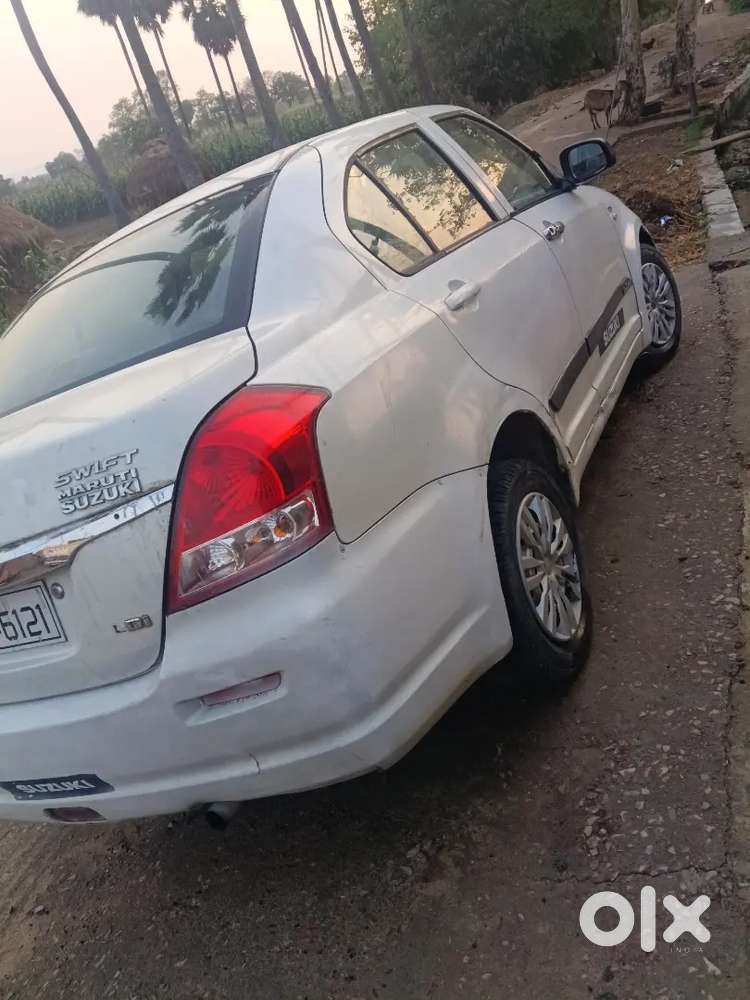 Nice Car Jisko Bhi Lena Hai Le Lo