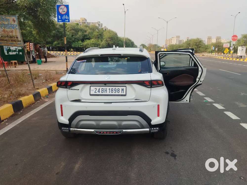 Maruti Suzuki Fronx 2024 Petrol 4500 Km Driven