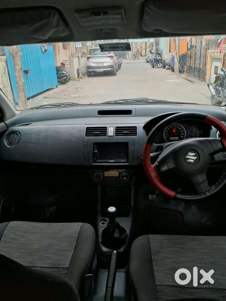 Maruti Suzuki Swift 1.3 Zxi, 2007, Petrol