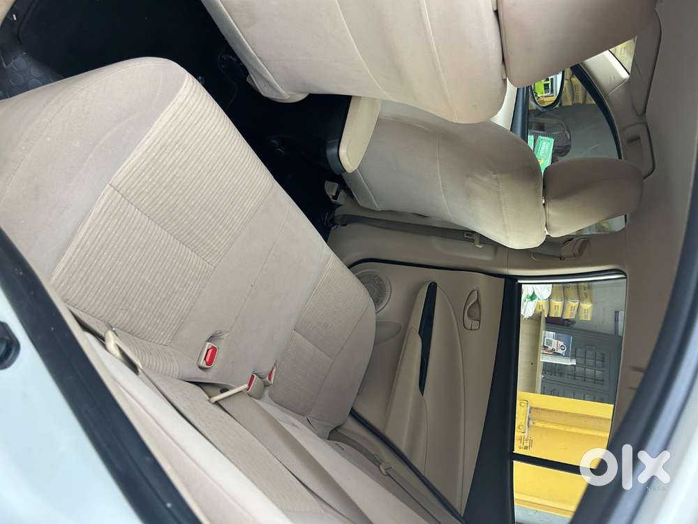 2017 Toyota Yaris Automatic Low Km