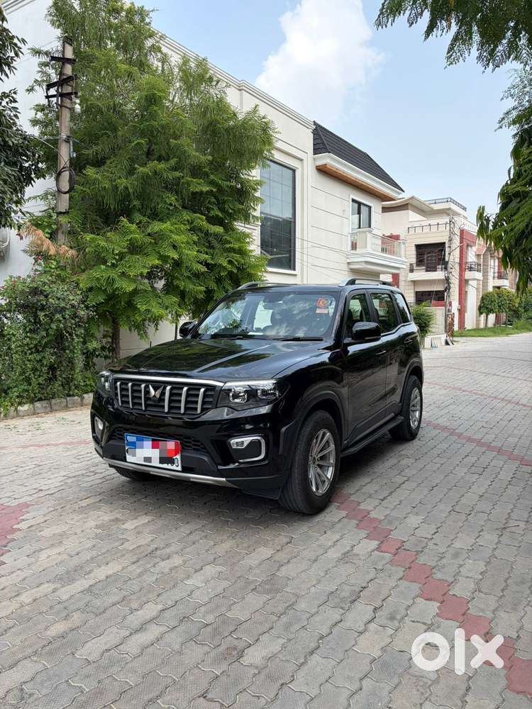 Mahindra Scorpio-n 2.2 Z6 Diesel Mt 7 Str, 2025, Diesel