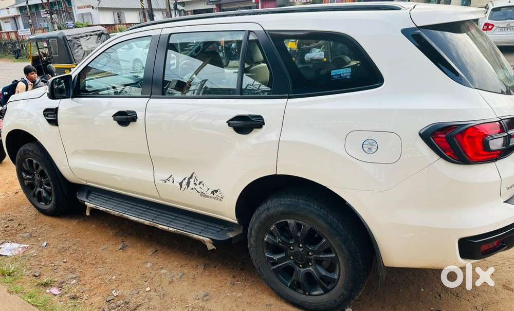 Ford Endeavour Titanium 4x2, 2021, Diesel