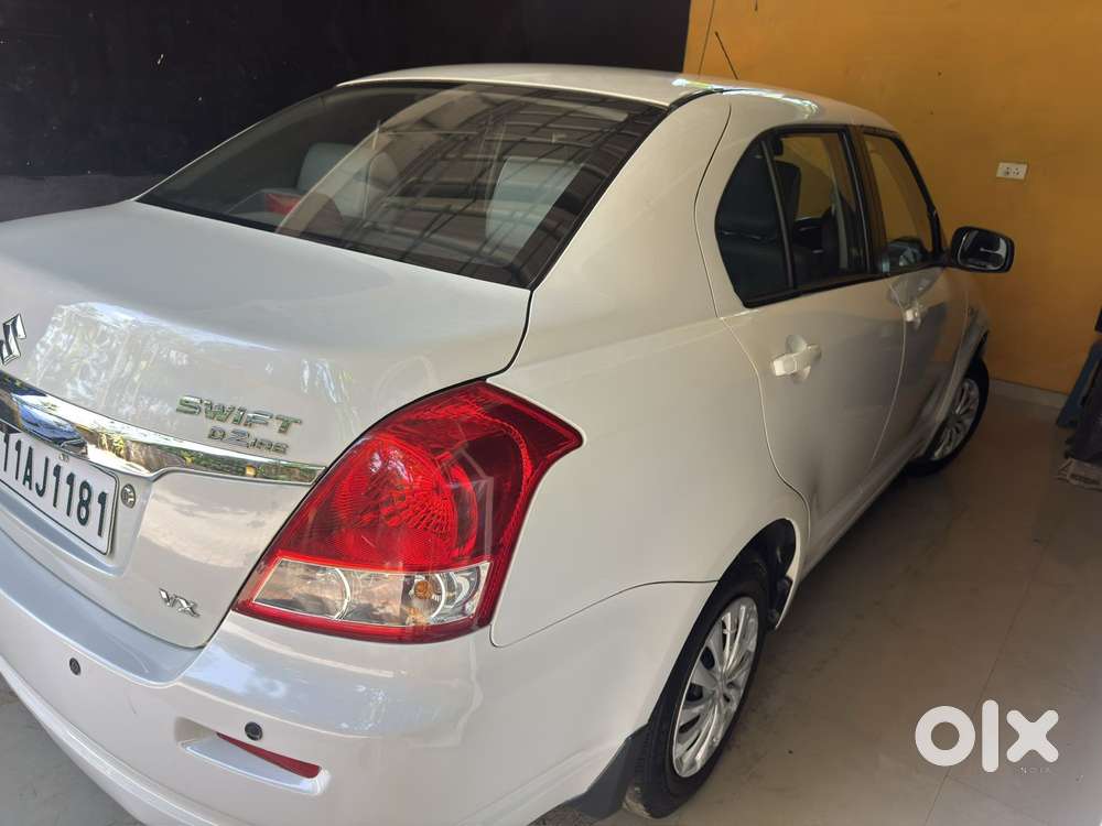 Maruti Suzuki Swift Dzire Vxi Optional, 2011, Petrol