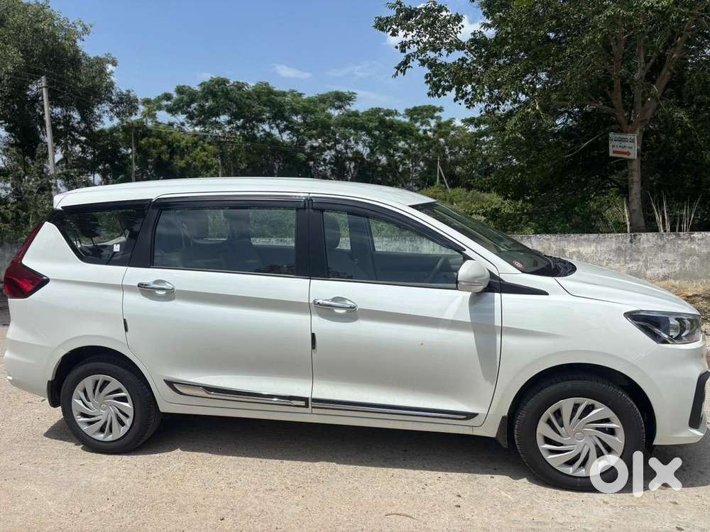 Maruti Suzuki Ertiga 2025 Petrol Well Maintained