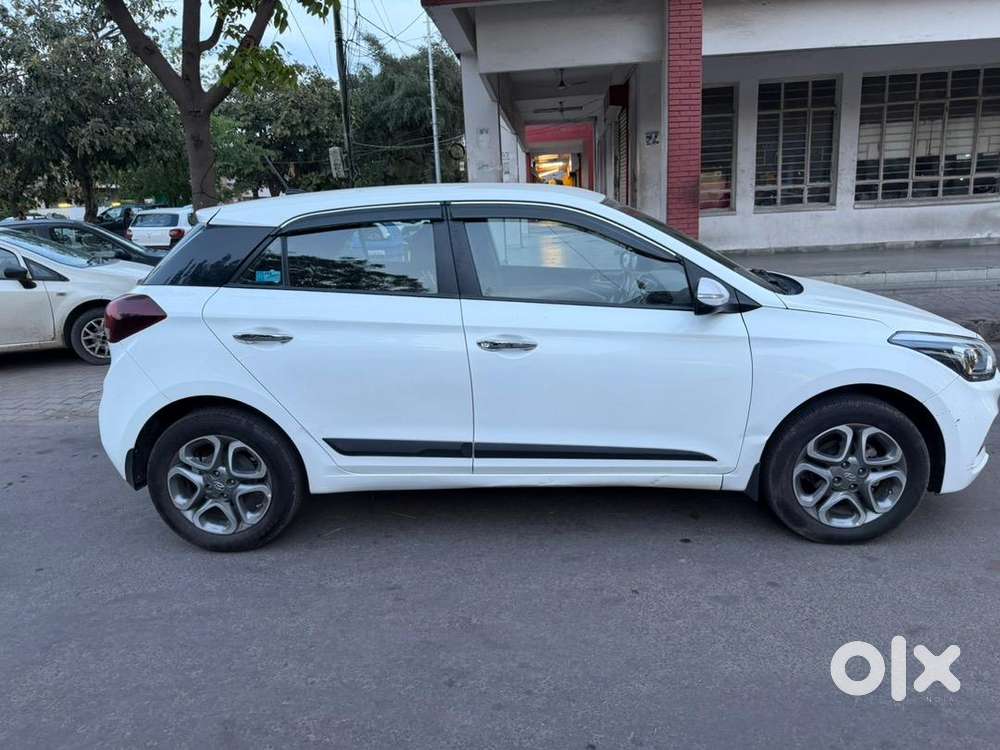 Hyundai I20 2018 Diesel 68000 Km Driven