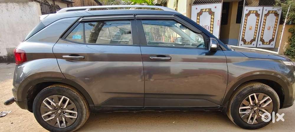 Hyundai Venue 1.0l Turbo Gdi Sx(o) Mt, 2022, Petrol