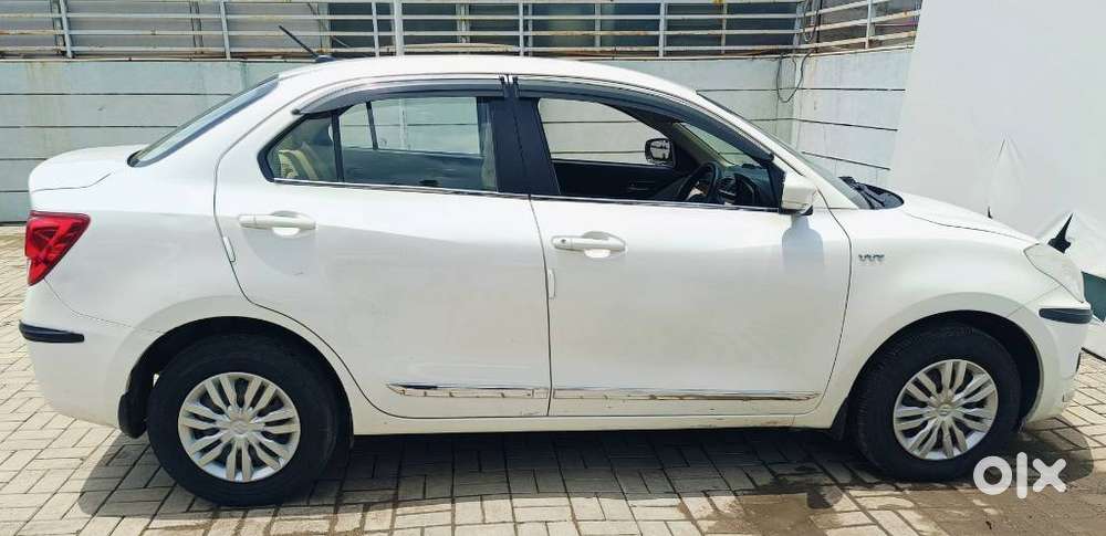 Maruti Suzuki Dzire 1.2 Vxi, 2019, Petrol