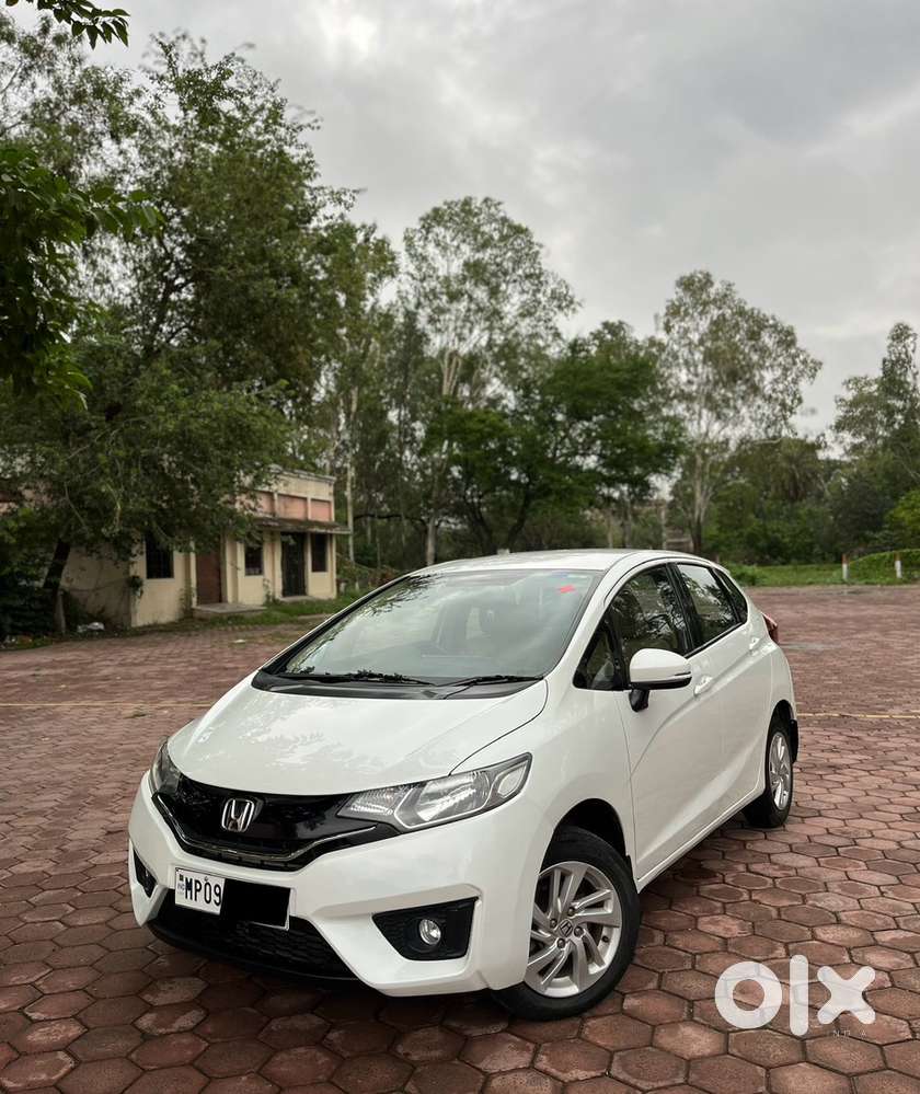 Honda Jazz 2017 Petrol 65000 Km Driven