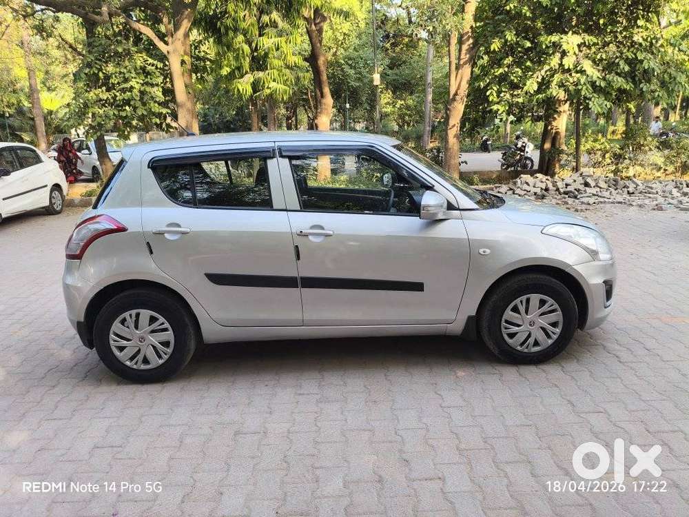 Maruti Suzuki Swift Lxi Option, 2015, Petrol