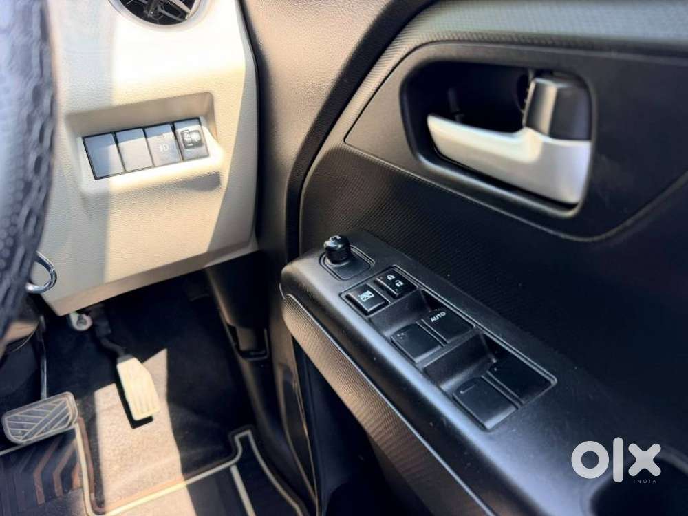 Maruti Suzuki Wagon R 1.0 Vxi Amt, 2019, Petrol