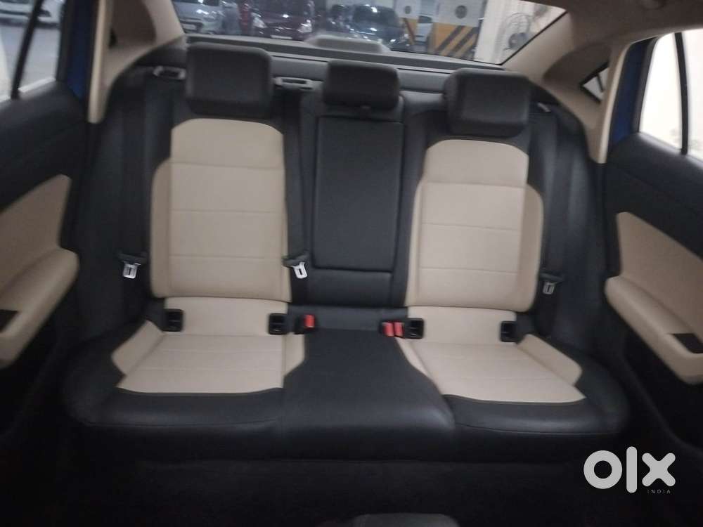 Volkswagen Virtus 1.0 Topline Tsi At, 2023, Petrol