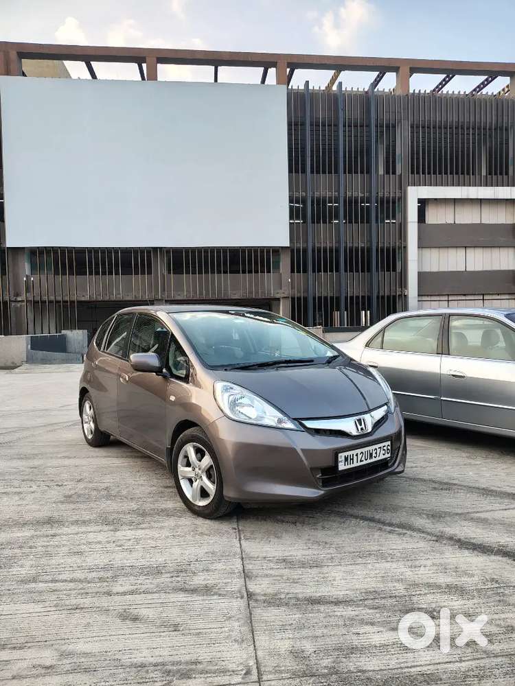 Single Handed, Mint Condition, New Battery, Clean Car