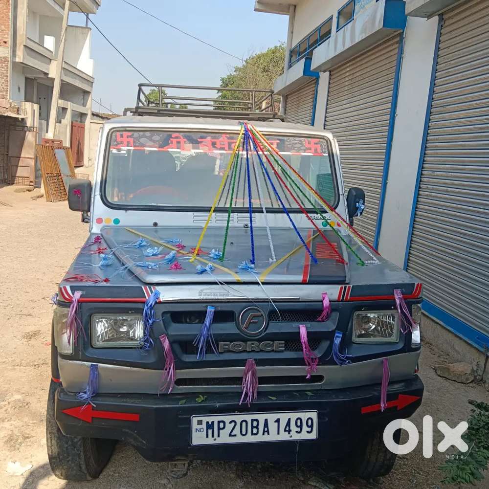 Force Motors Trax Cruiser 20009 Diesel 250000 Km Driven