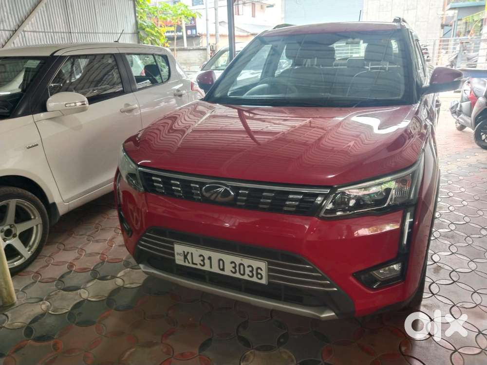 Mahindra Xuv300 W8, 2021, Petrol