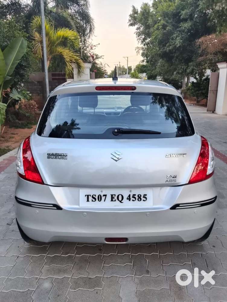Maruti Suzuki Swift 1.3 Zxi, 2015, Petrol