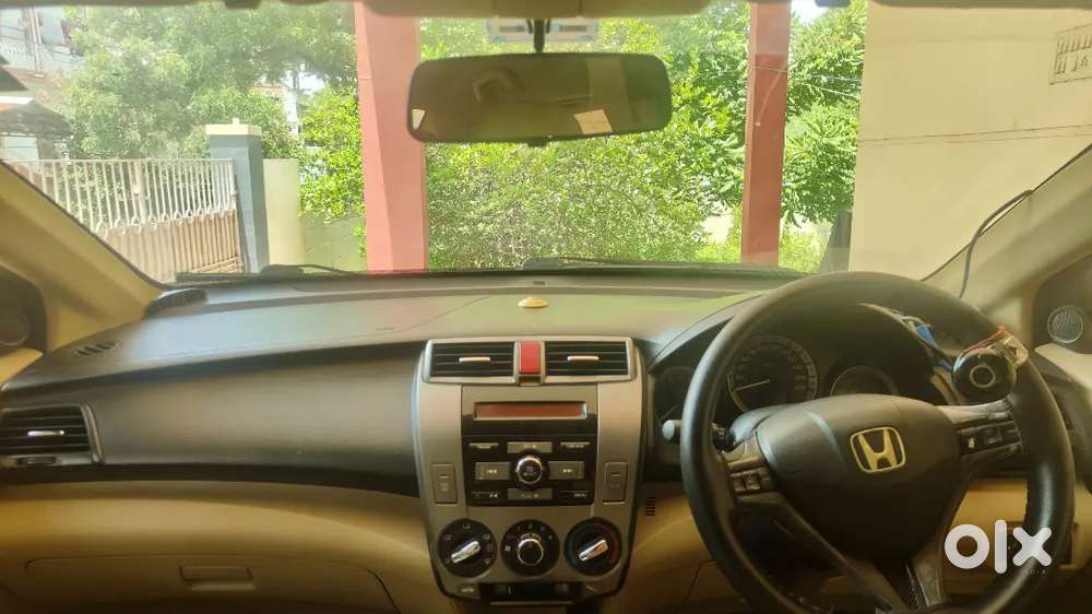 Honda City Petrol Manual 2013 Variant