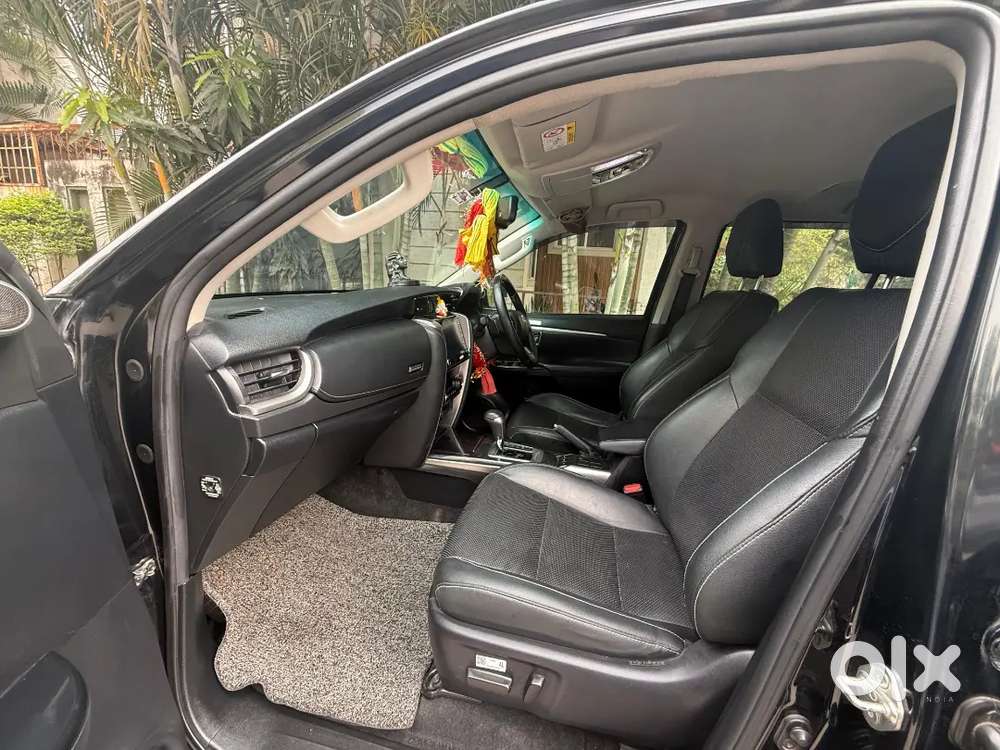 Toyota Fortuner 2024 - Showroom Condition L Single Owner L Like New