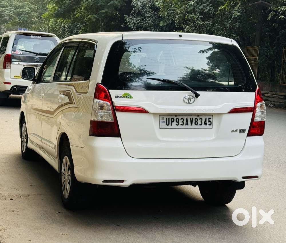 Toyota Innova 2.5 G (diesel) 8 Seater, 2016, Diesel