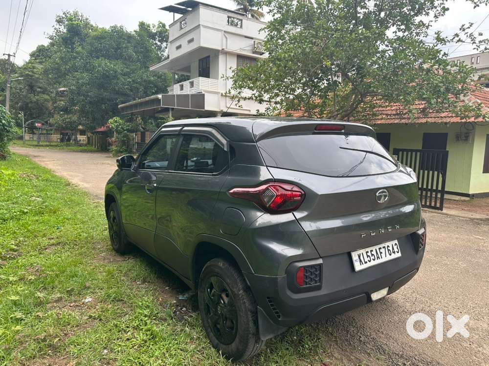 2022 Tata Punch Petrol Manual Adventure