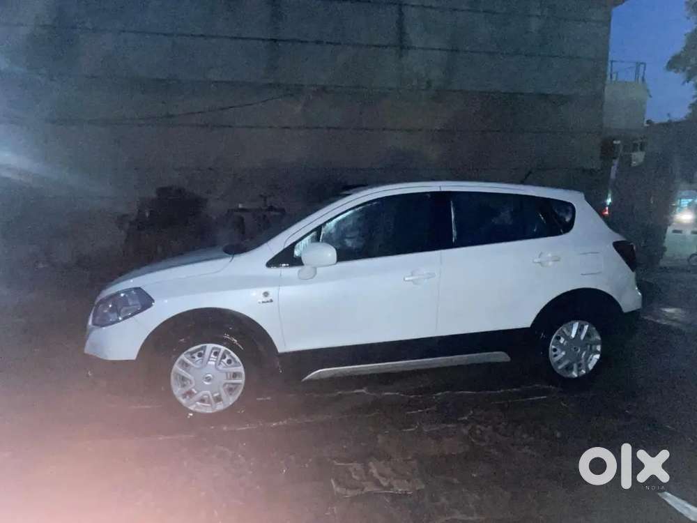 Maruti Suzuki S-cross 2016 Diesel 130000 Km Driven