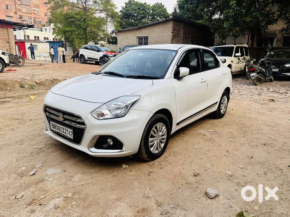 Maruti Suzuki Dzire 1.2 Vxi, 2022, Petrol