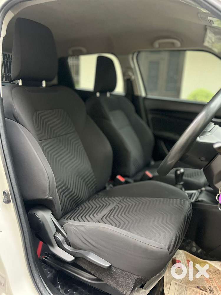 Maruti Suzuki Swift Vxi Optional, 2022, Petrol