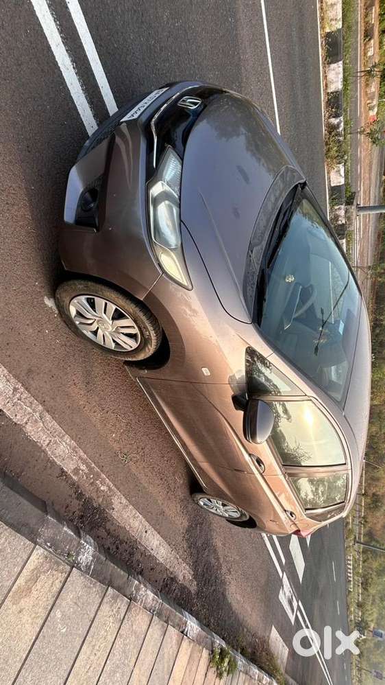 Honda Jazz 2016 Petrol Well Maintained