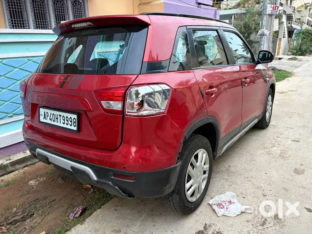 Maruti Suzuki Brezza 2016