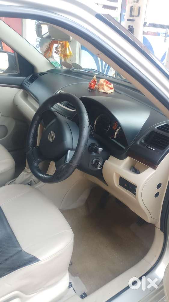 Maruti Suzuki Dzire 1.2 Vxi Amt, 2013, Petrol