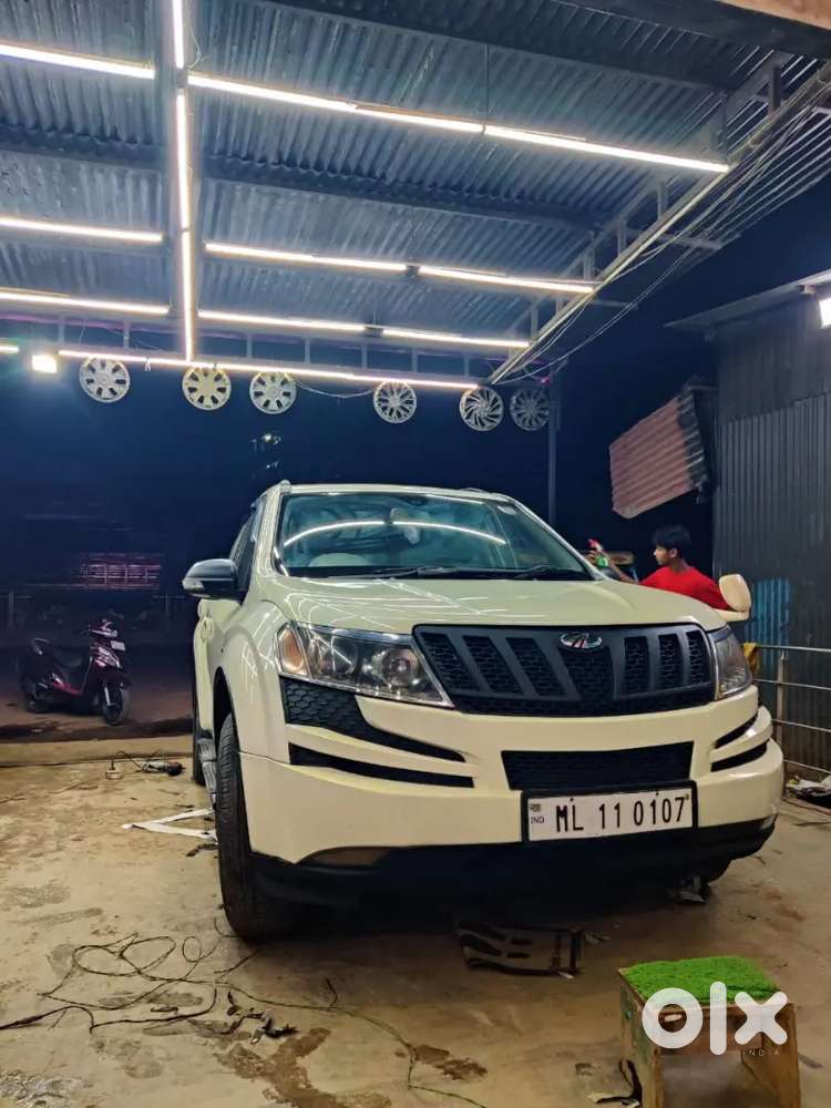 Mahindra Xuv500 2014 Diesel 82500 Km Driven
