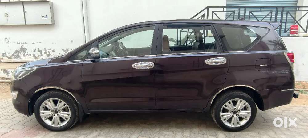 Toyota Innova Crysta 2018 Diesel Well Maintained