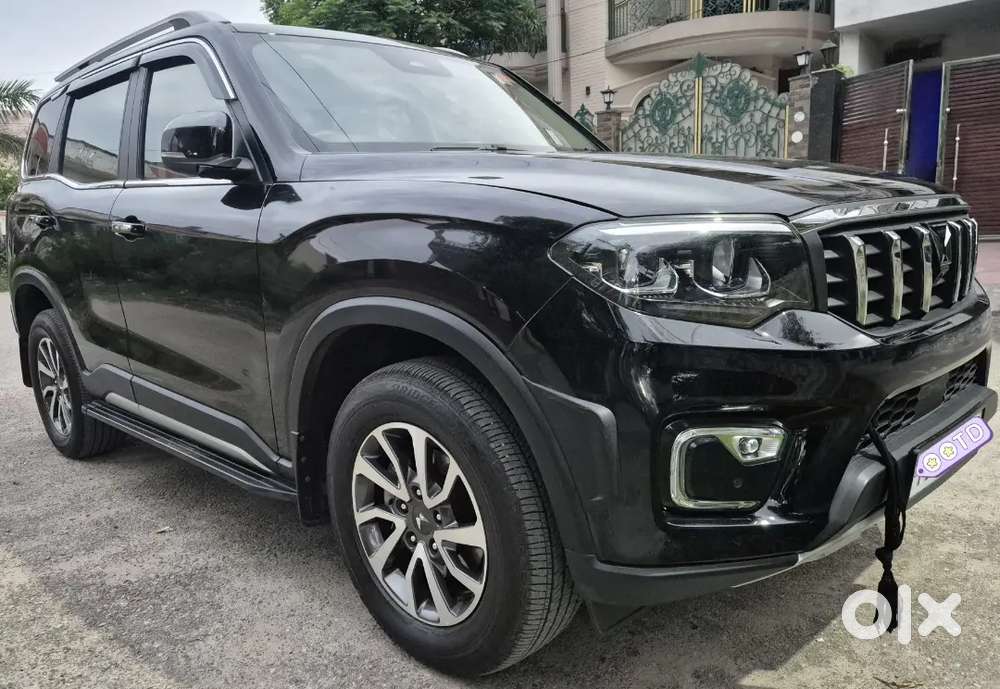 Mahindra Scorpio-n Z8l 2wd Manual Diesel 2025