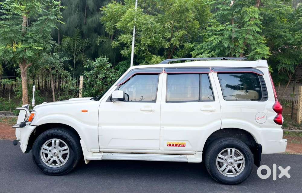 Mahindra Scorpio, 2011, Diesel