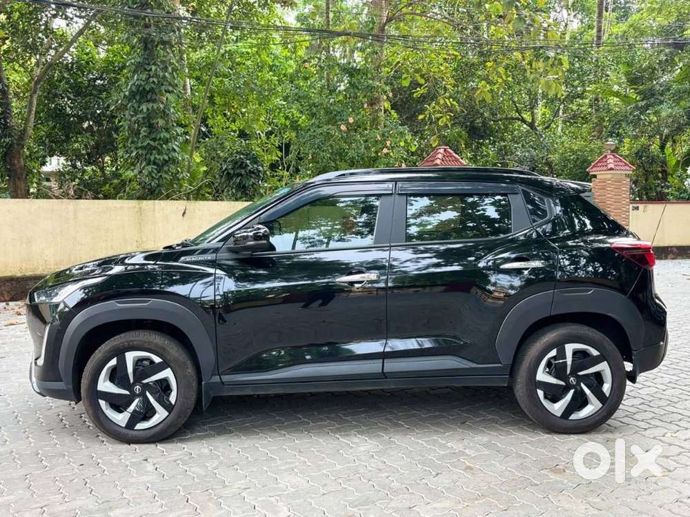 Nissan Magnite Tekna Ez Shift, 2025, Petrol