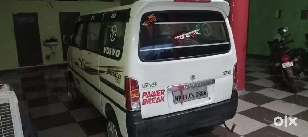 इंजन गियरबॉक्स में कोई कम नहीं है L