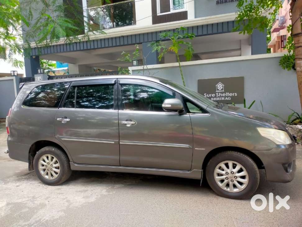 Toyota Innova 2.5 V 7 Str, 2013, Diesel