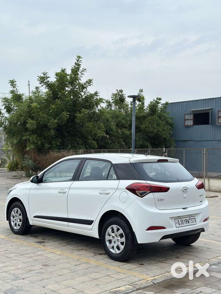 Hyundai Elite I20 [ ] 1.4 Sportz Crdi, 2016, Diesel