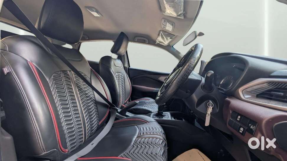 Maruti Suzuki Fronx Delta Plus 1.2 Ags, 2023, Petrol