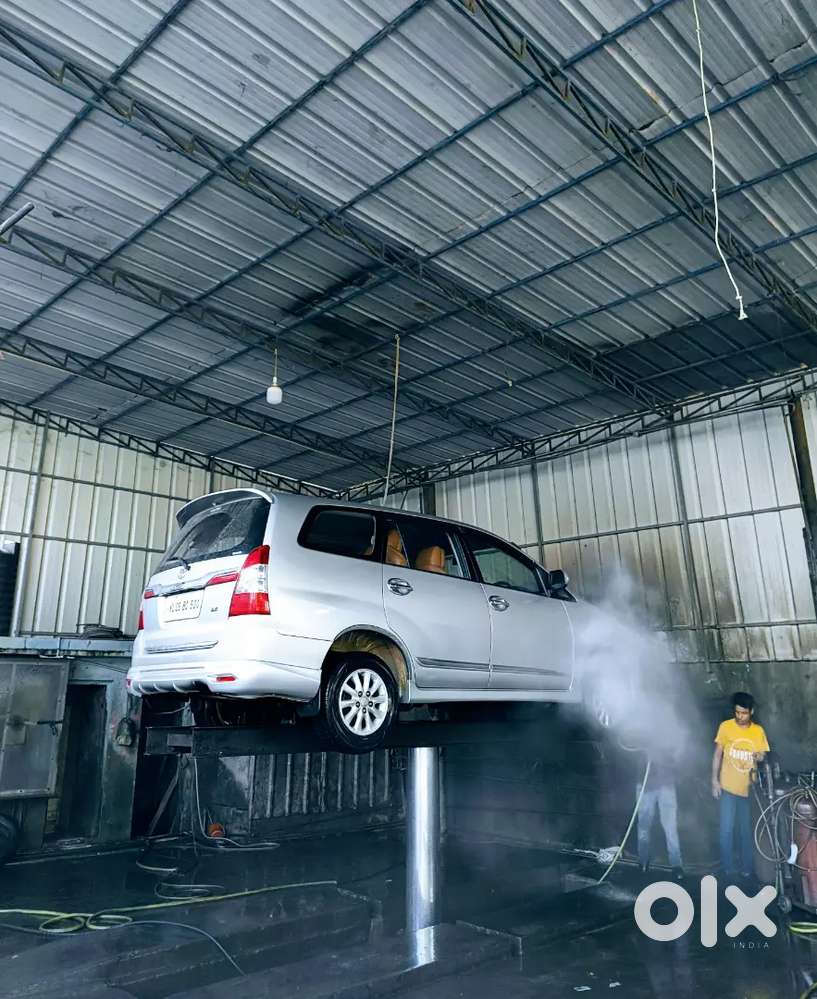 Toyota Innova 2013 Diesel Well Maintained