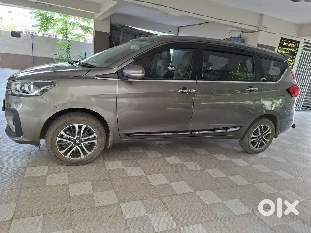 Maruthi Suzuki Ertiga Smart Hybrid Zxi Plus Top End Modal