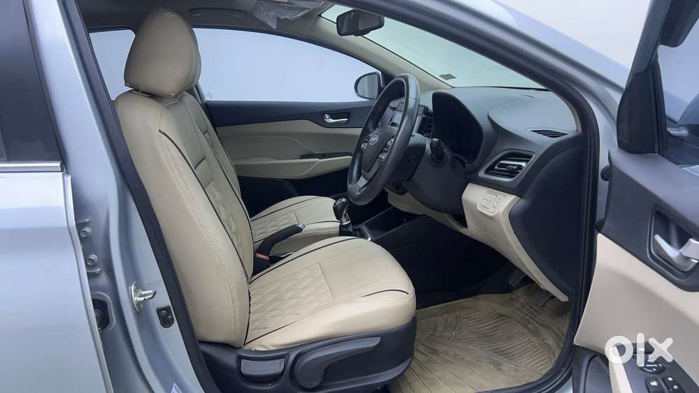 Hyundai Verna 1.5 Sx Ivt, 2020, Petrol