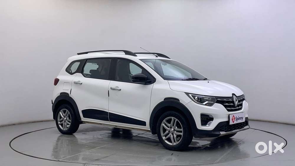 Renault Triber Rxz, 2022, Petrol