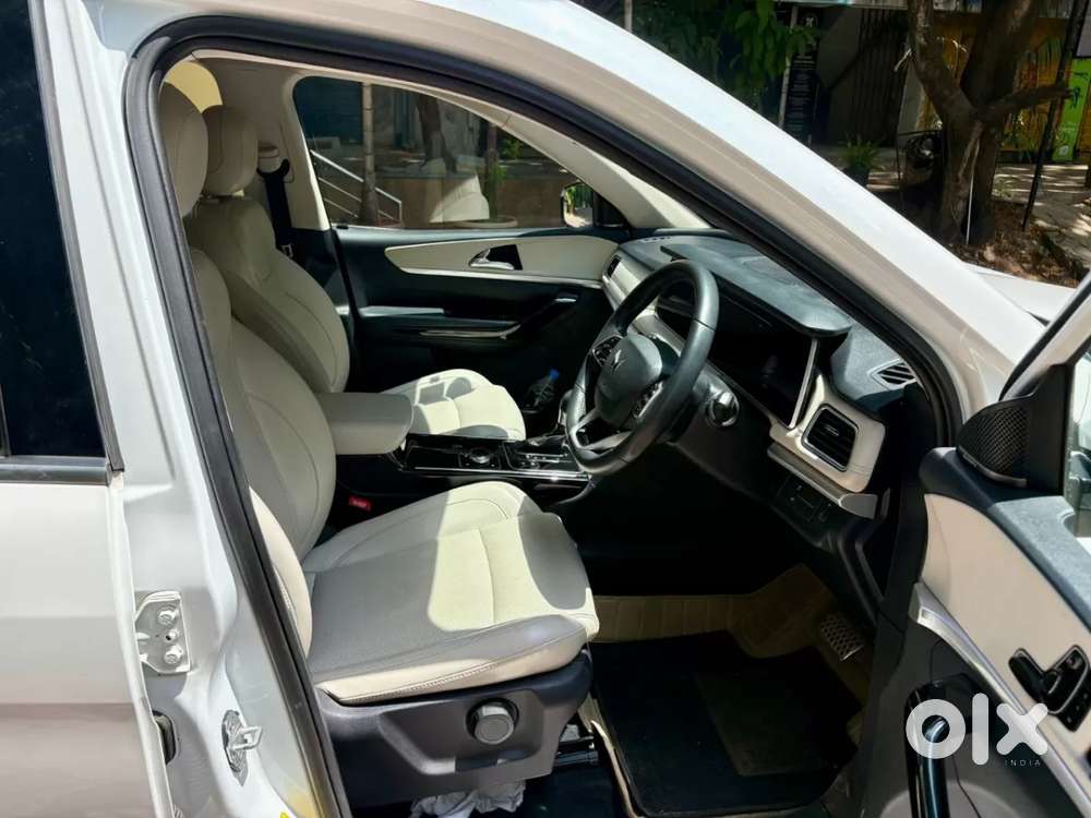 Mahindra Xuv700, 2022, Diesel