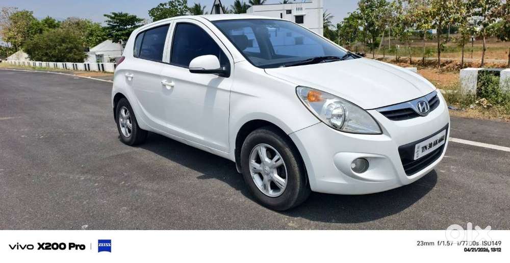 Hyundai I20 2009-2011 Asta, 2011, Diesel