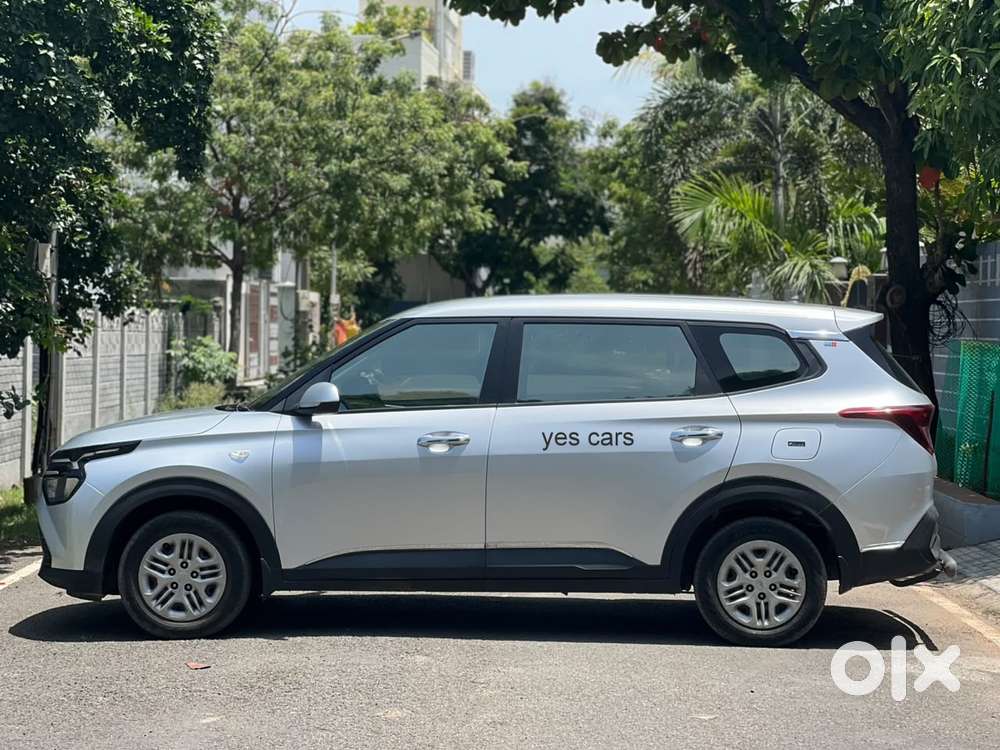 Kia Carens 1.4 Premium 7 Str, 2022, Petrol