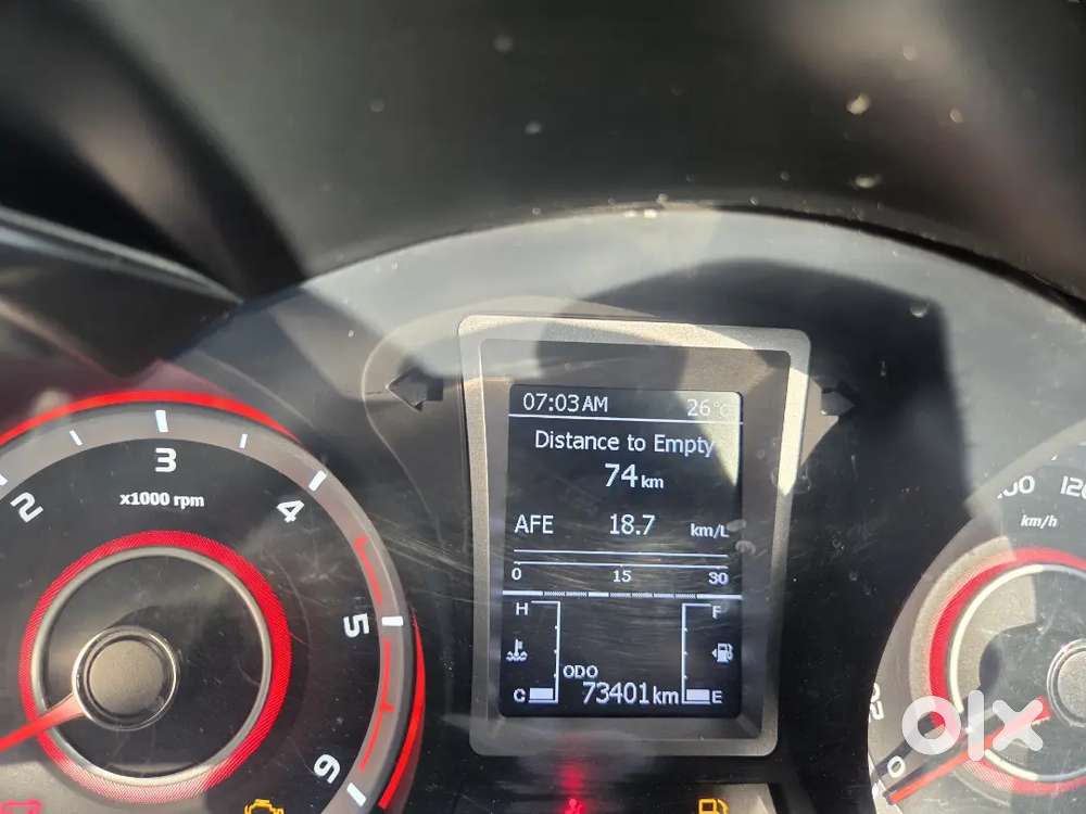Urgent Sell Xuv 300 W8 Diesel April 2022 Registration