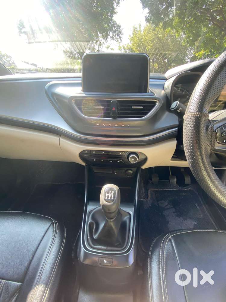 Tata Altroz 1.2 Xz Plus Petrol, 2023, Petrol
