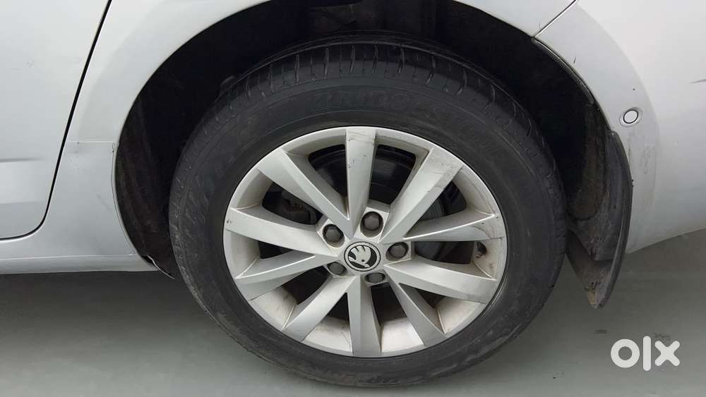 Skoda Octavia 2.0 L K Tsi At, 2018, Petrol
